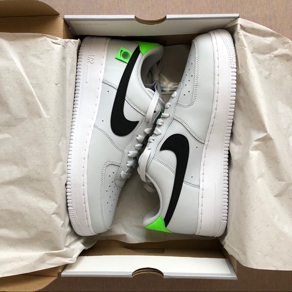 Nike Air Force 1 ‘07 worldwide platinum sneakers - Picture 2 of 3